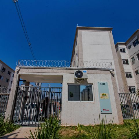 Apartamento para alugar com 42m², 2 quartos e 1 vaga Apartamento para alugar com 42m², 2 quartos e 1 vagaFachada