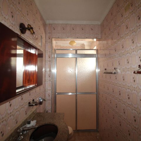 Apartamento à venda com 78m², 3 quartos e sem vagaBanheiro