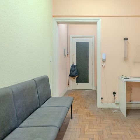 Apartamento para alugar com 90m², 2 quartos e sem vaga Apartamento para alugar com 90m², 2 quartos e sem vagaFoto 03