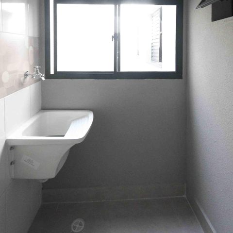 Apartamento para alugar com 40m², 2 quartos e sem vaga Apartamento para alugar com 40m², 2 quartos e sem vagaÁrea de Serviço