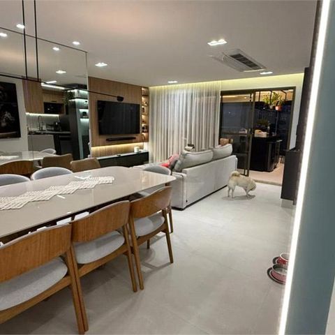 Apartamento à venda com 119m², 3 quartos e 2 vagas