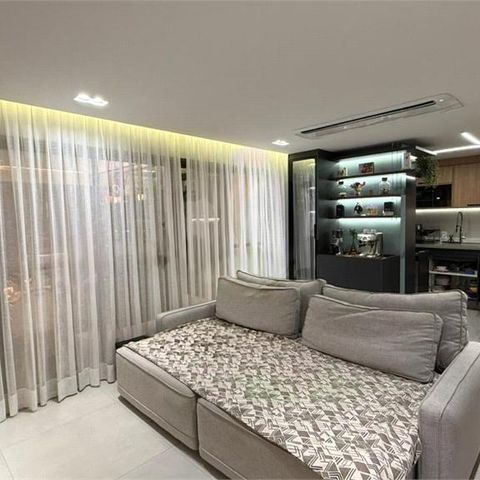 Apartamento à venda com 119m², 3 quartos e 2 vagas