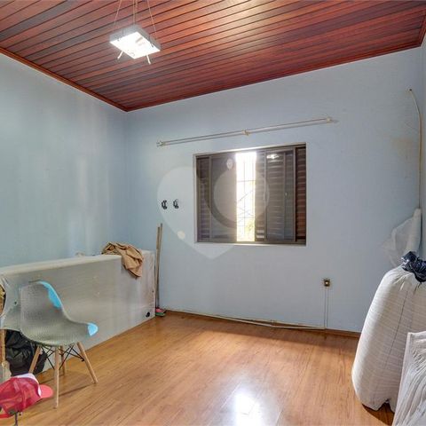 Casa à venda com 160m², 3 quartos e 3 vagas