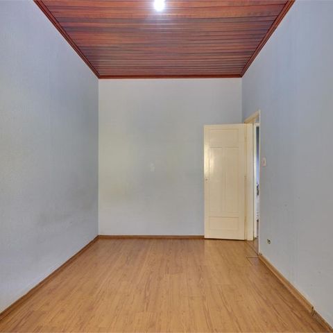 Casa à venda com 160m², 3 quartos e 3 vagas