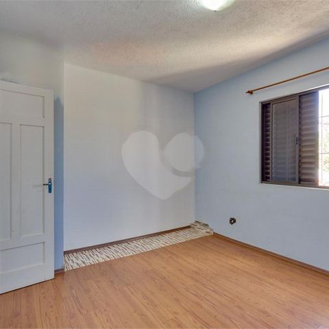 Casa à venda com 160m², 3 quartos e 3 vagas