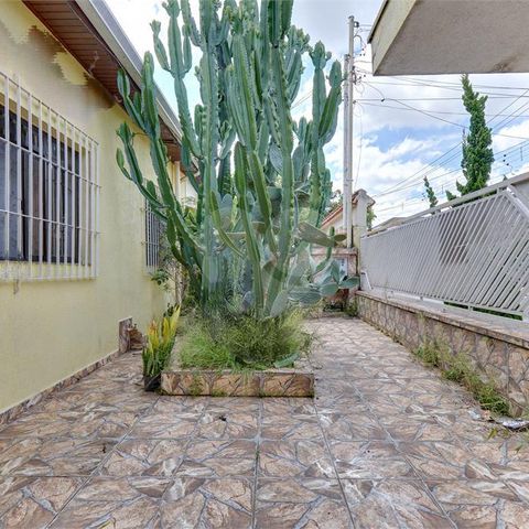 Casa à venda com 160m², 3 quartos e 3 vagas