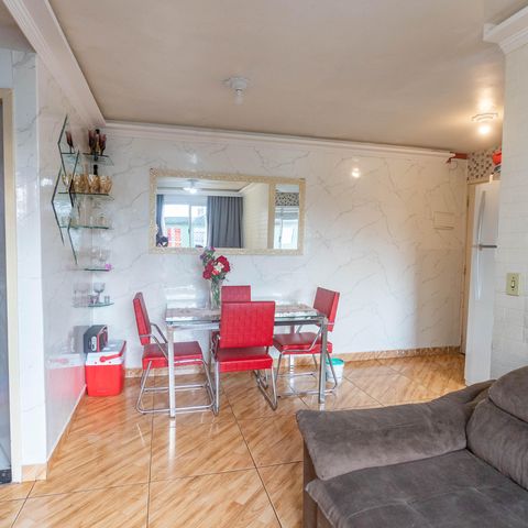 Apartamento à venda com 46m², 2 quartos e 1 vaga Apartamento à venda com 46m², 2 quartos e 1 vagaSala