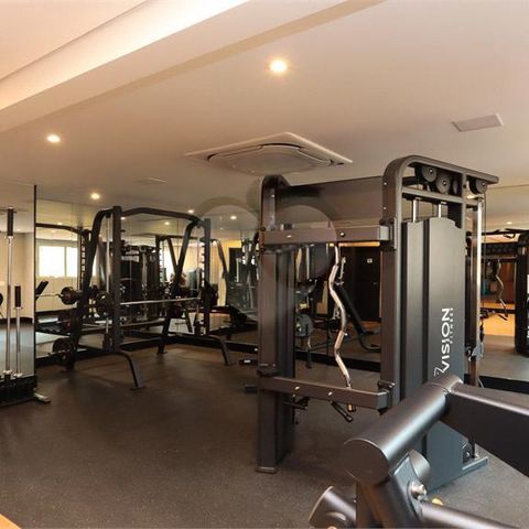 Apartamento à venda com 230m², 4 quartos e 4 vagas