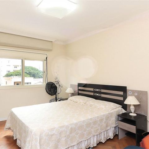 Apartamento à venda com 230m², 4 quartos e 4 vagas