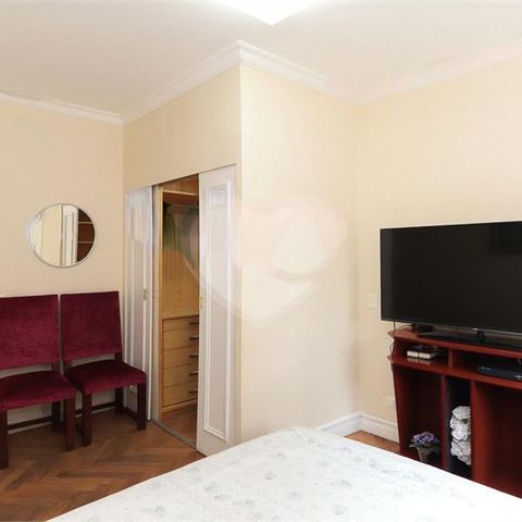 Apartamento à venda com 230m², 4 quartos e 4 vagas