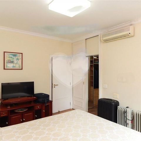 Apartamento à venda com 230m², 4 quartos e 4 vagas