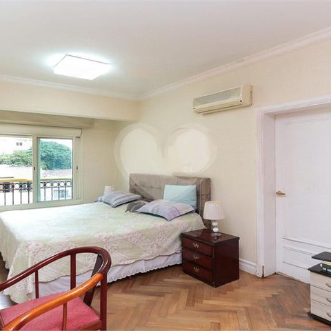 Apartamento à venda com 230m², 4 quartos e 4 vagas