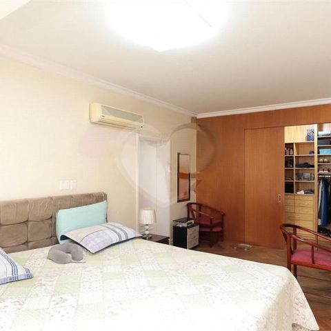 Apartamento à venda com 230m², 4 quartos e 4 vagas