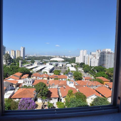 Apartamento à venda com 40m², 1 quarto e 1 vaga Apartamento à venda com 40m², 1 quarto e 1 vagaVista