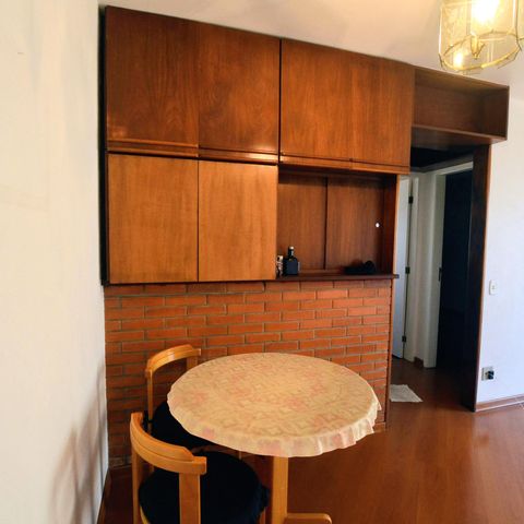 Apartamento à venda com 40m², 1 quarto e 1 vaga Apartamento à venda com 40m², 1 quarto e 1 vagaSala