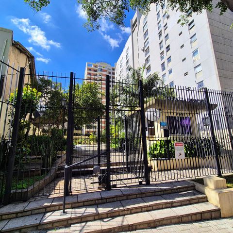 Apartamento à venda com 40m², 1 quarto e 1 vaga Apartamento à venda com 40m², 1 quarto e 1 vagaFachada
