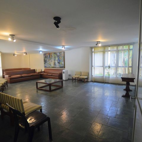 Apartamento à venda com 40m², 1 quarto e 1 vaga Apartamento à venda com 40m², 1 quarto e 1 vagaÁrea comum - Salão de festas