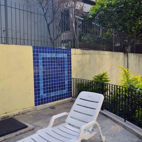 Apartamento à venda com 40m², 1 quarto e 1 vaga Apartamento à venda com 40m², 1 quarto e 1 vagaÁrea comum - Piscina