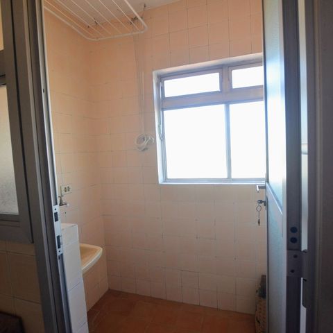 Apartamento à venda com 40m², 1 quarto e 1 vaga Apartamento à venda com 40m², 1 quarto e 1 vagaÁrea de Serviço