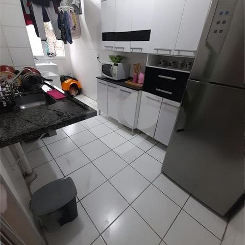 Apartamento à venda com 44m², 2 quartos e 1 vaga