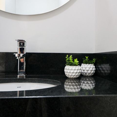 Apartamento para alugar com 74m², 2 quartos e 2 vagas Apartamento para alugar com 74m², 2 quartos e 2 vagasBanheiro