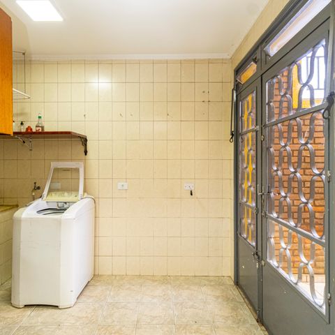 Casa para alugar com 160m², 4 quartos e 2 vagasÁrea de Serviço