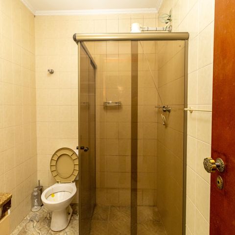 Casa para alugar com 160m², 4 quartos e 2 vagasBanheiro