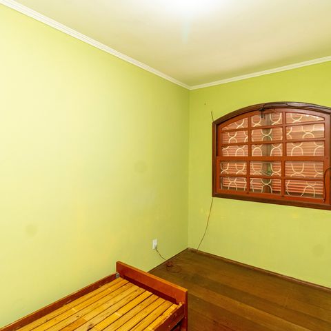 Casa para alugar com 160m², 4 quartos e 2 vagasQuarto 1