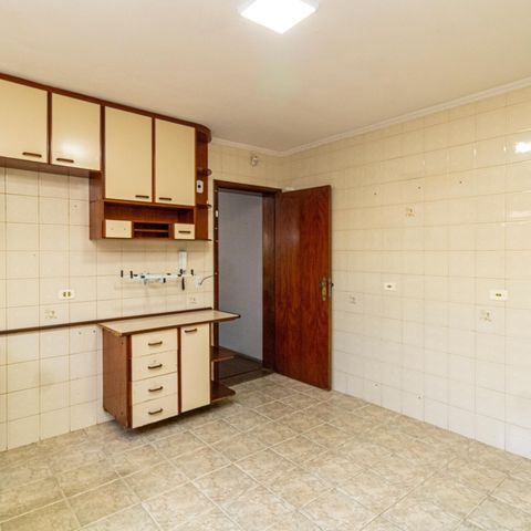 Casa para alugar com 160m², 4 quartos e 2 vagasCozinha