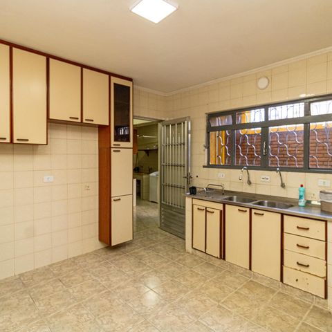 Casa para alugar com 160m², 4 quartos e 2 vagasCozinha
