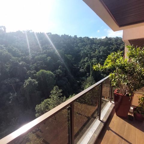 Apartamento à venda com 116m², 2 quartos e 2 vagasFoto 02