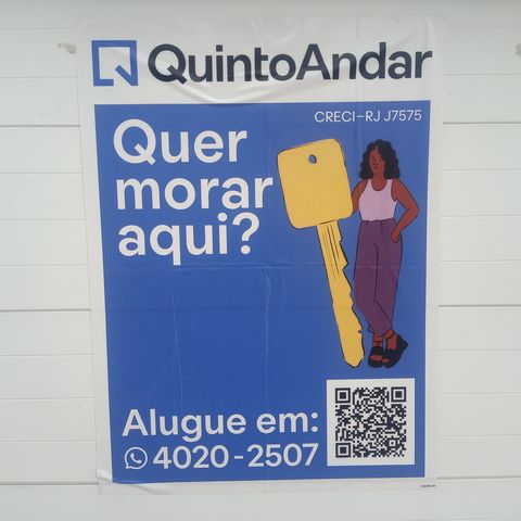 Casa à venda com 90m², 2 quartos e sem vaga Casa à venda com 90m², 2 quartos e sem vagaFachada