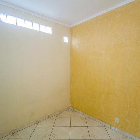 Casa à venda com 90m², 2 quartos e sem vaga Casa à venda com 90m², 2 quartos e sem vagaQuarto 2
