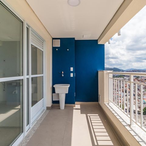 Apartamento à venda com 69m², 2 quartos e 2 vagas Apartamento à venda com 69m², 2 quartos e 2 vagasVaranda