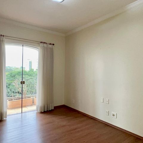 Apartamento à venda com 297m², 3 quartos e 4 vagasSuíte 3