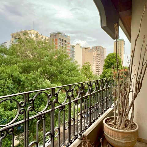 Apartamento à venda com 297m², 3 quartos e 4 vagasVaranda