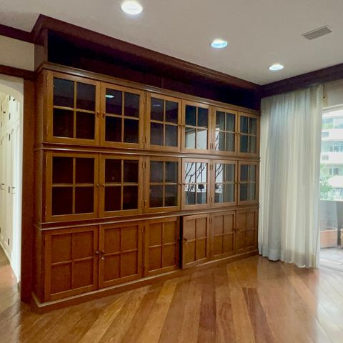 Apartamento à venda com 297m², 3 quartos e 4 vagasEscritório
