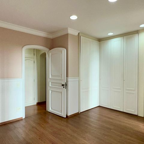 Apartamento à venda com 297m², 3 quartos e 4 vagasSuíte 1