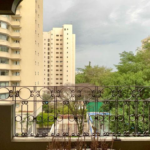 Apartamento à venda com 297m², 3 quartos e 4 vagasVaranda