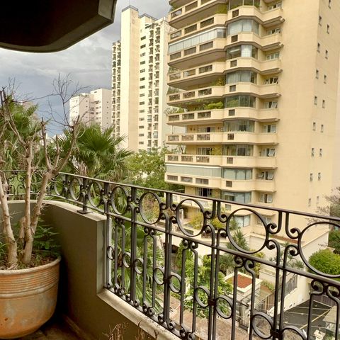 Apartamento à venda com 297m², 3 quartos e 4 vagasVaranda