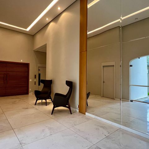 Apartamento à venda com 297m², 3 quartos e 4 vagasHall de entrada