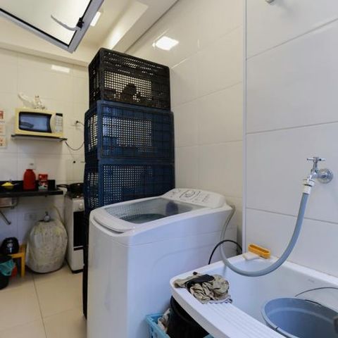 Apartamento à venda com 44m², 2 quartos e sem vaga Apartamento à venda com 44m², 2 quartos e sem vagaÁrea de serviço