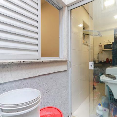 Apartamento à venda com 44m², 2 quartos e sem vaga Apartamento à venda com 44m², 2 quartos e sem vagaÁrea privativa