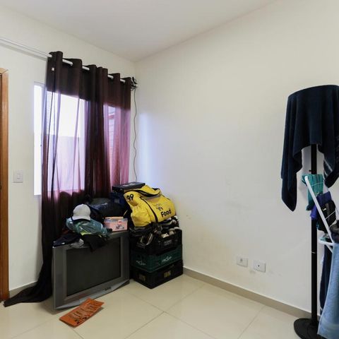 Apartamento à venda com 44m², 2 quartos e sem vaga Apartamento à venda com 44m², 2 quartos e sem vagaSala