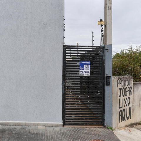Apartamento à venda com 44m², 2 quartos e sem vaga Apartamento à venda com 44m², 2 quartos e sem vagaFachada do condomínio + plaquinha