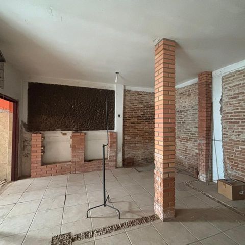 Casa para alugar com 190m², 2 quartos e 1 vaga