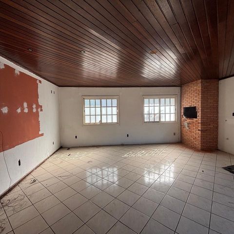 Casa para alugar com 190m², 2 quartos e 1 vaga