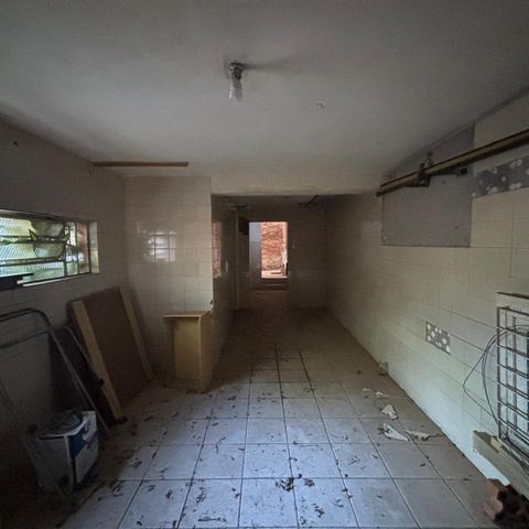 Casa para alugar com 190m², 2 quartos e 1 vaga