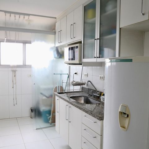 Apartamento à venda com 55m², 2 quartos e 1 vaga Apartamento à venda com 55m², 2 quartos e 1 vagaCozinha