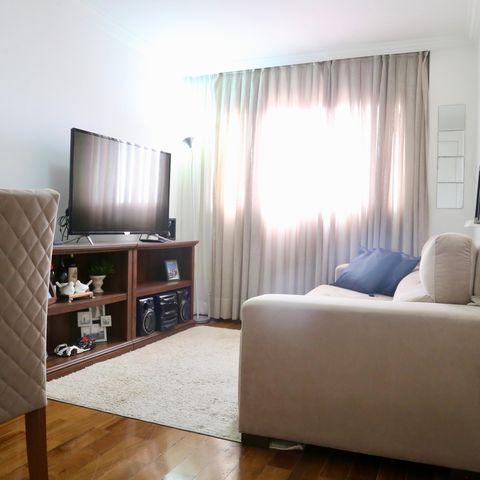 Apartamento à venda com 55m², 2 quartos e 1 vaga Apartamento à venda com 55m², 2 quartos e 1 vagaSala